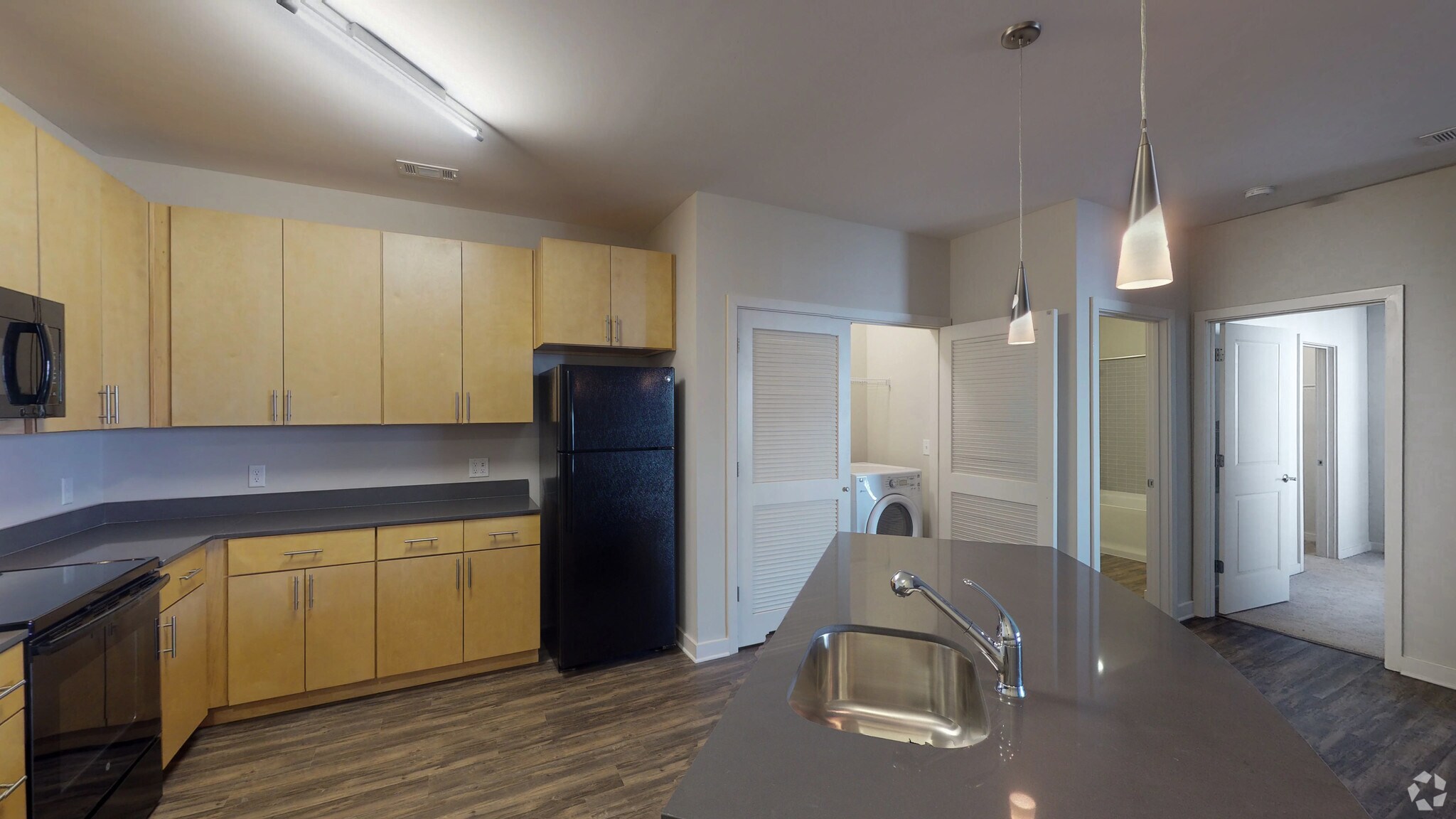 Highland Row 395 S Highland St Memphis TN 38111 Apartment Finder