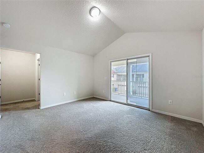 Building Photo - 2904 Windmill Dr