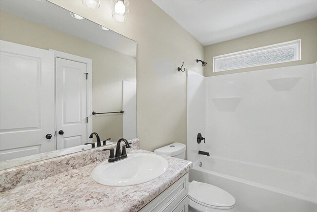 Building Photo - 28 Sudai St