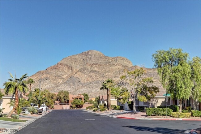 Building Photo - 10125 James Harbin Ave