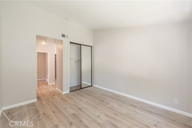 Building Photo - 385 Stanford Ct