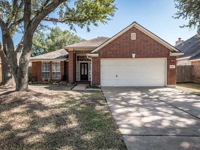 Building Photo - 12807 Village Way Dr