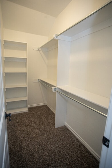 Building Photo - 324 SW 147th St