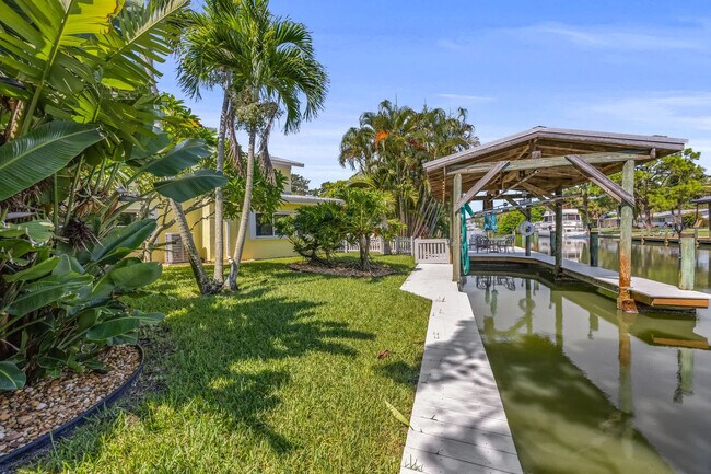 Building Photo - 491 Indian Creek Dr