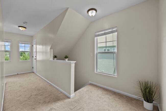 Building Photo - 431 Bald Cypress Ln