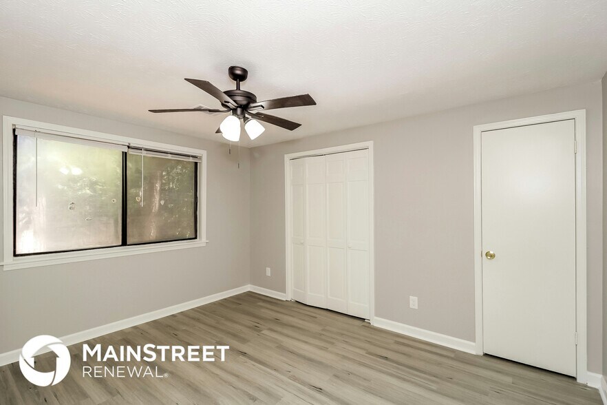 Building Photo - 2085 Swan Ct