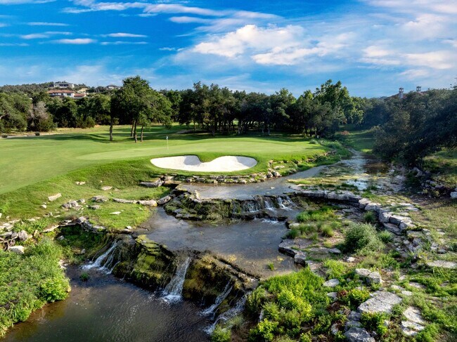 Building Photo - Golf Course Living in The Hills – 4 Bed in Lakeway