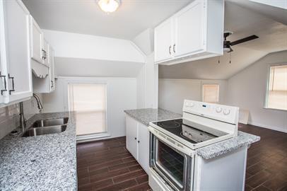 Building Photo - 1602 Avenue X