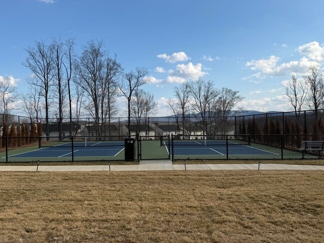 Building Photo - 80 White Sands Blvd