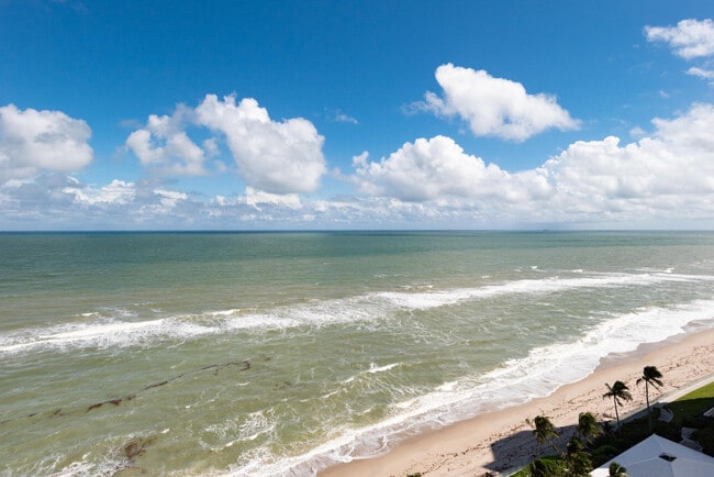 Building Photo - 5080 N Ocean Dr