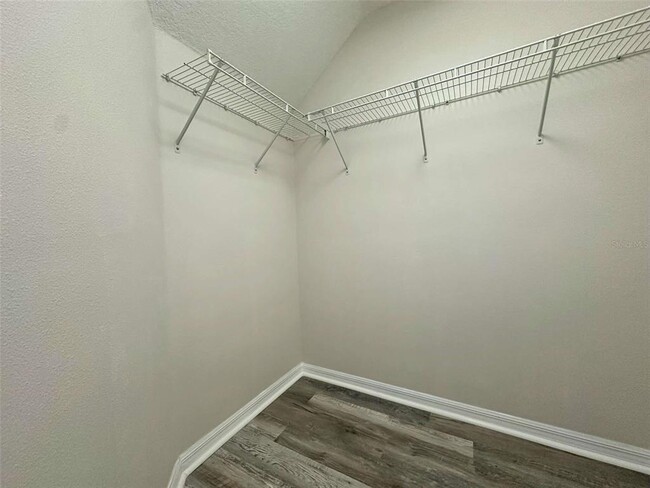 Building Photo - 8509 Broken Willow Ct