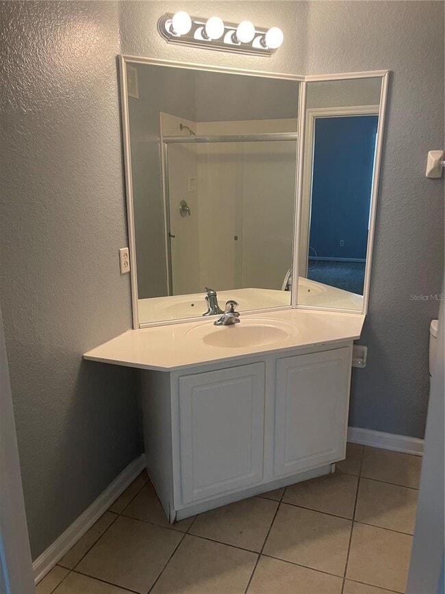 Building Photo - 6451 Old Park Ln