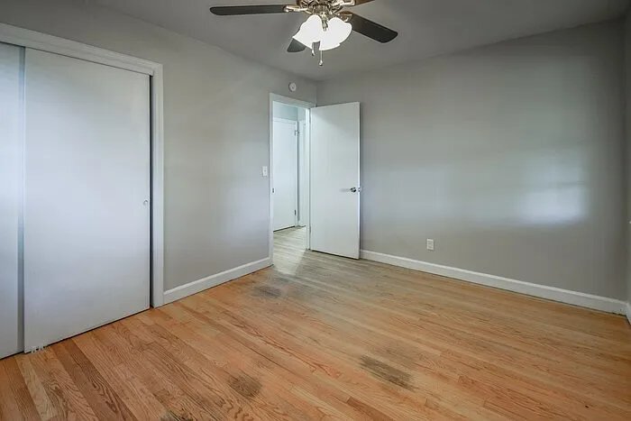 Building Photo - 429 Bel-Air Dr