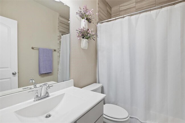 Building Photo - 2526 Bordelon Ln