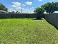 Building Photo - 1914 Quail Green Ct