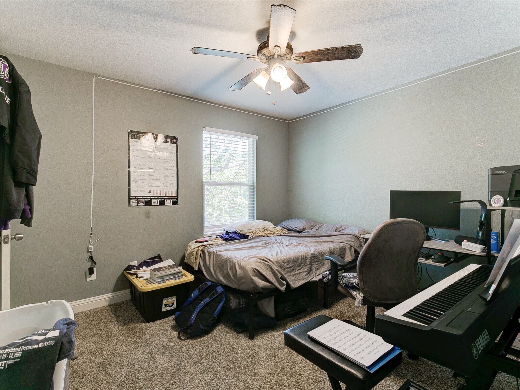 Building Photo - 2313 W Devitt St