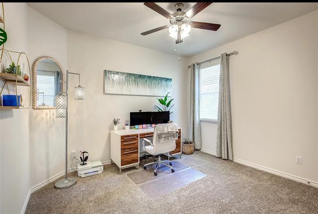 Building Photo - 4055 Ellinger Dr