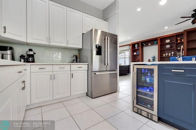 Building Photo - 19084 Skyridge Cir