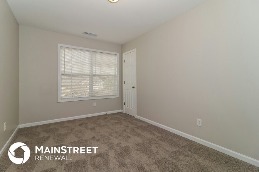 Building Photo - 2 Wingfoot Ct