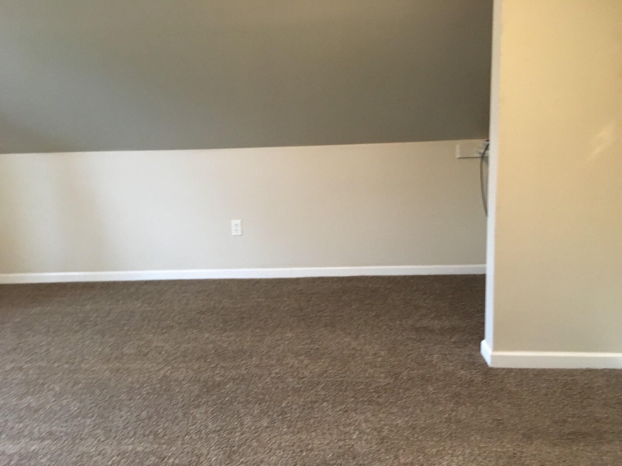Building Photo - 604 W MT MORIS ST APT 3
