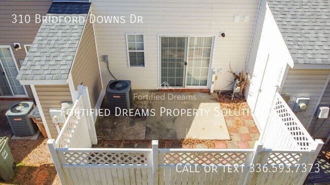 Building Photo - 310 Bridford Downs Dr