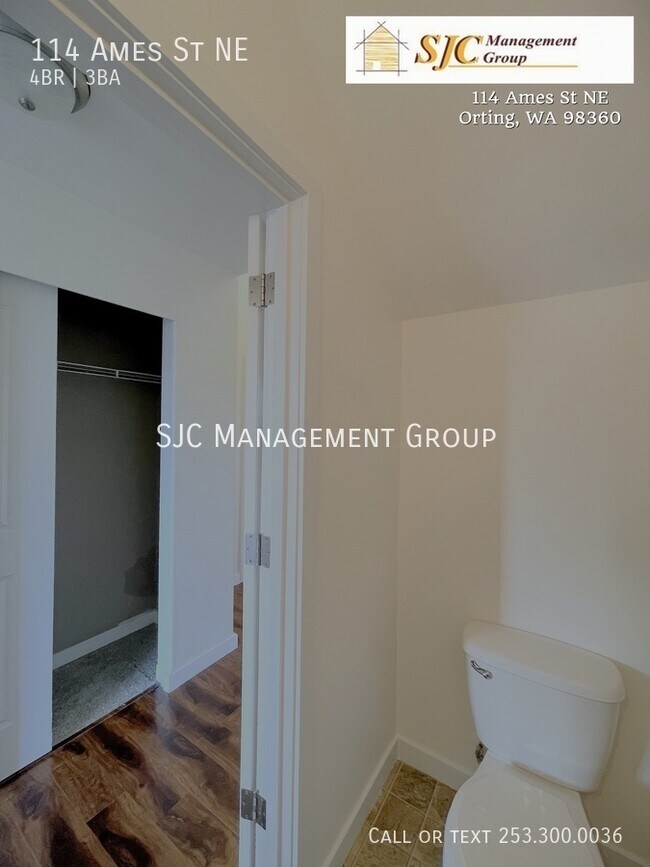 Building Photo - 114 Ames St NE