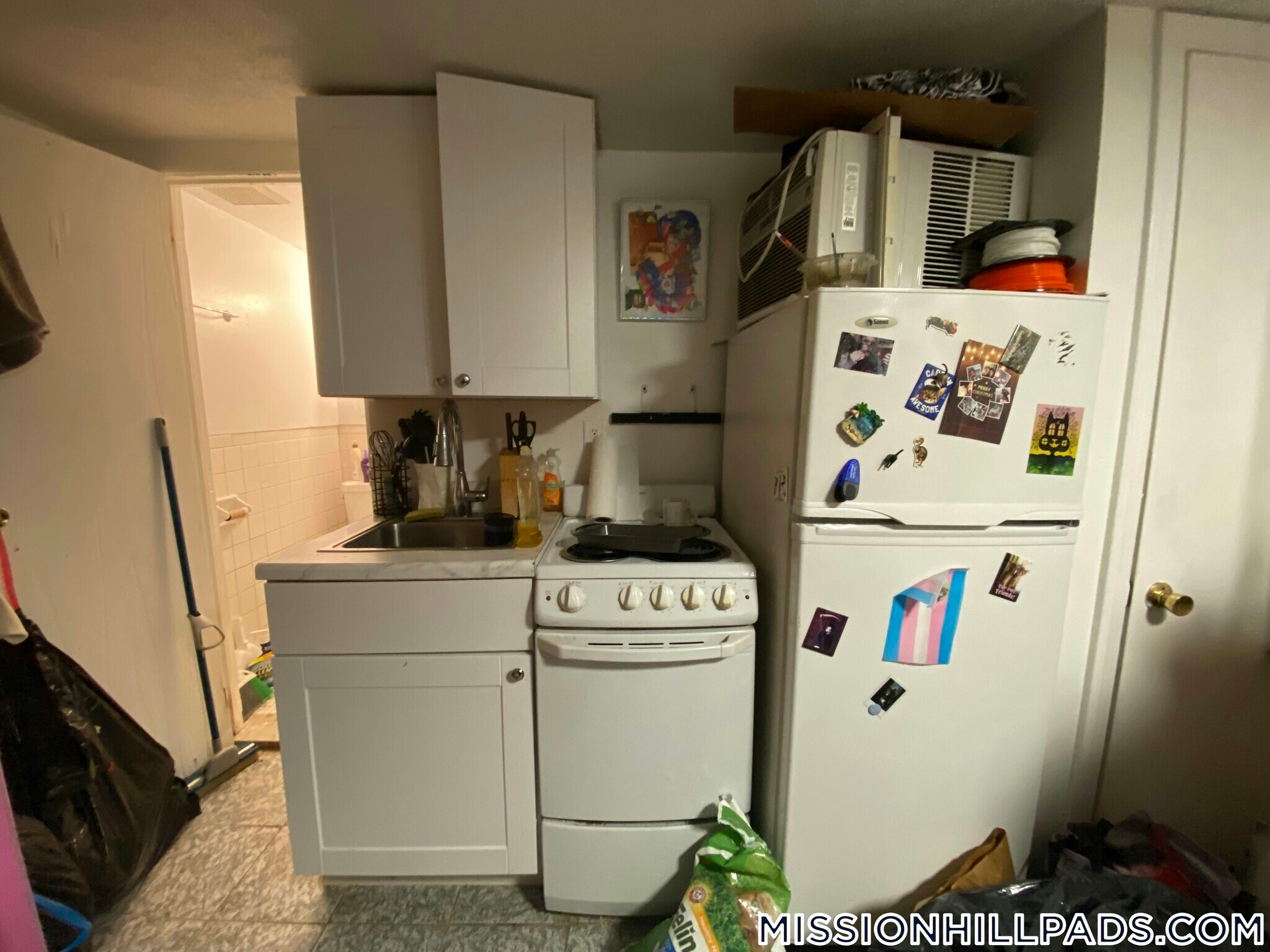 Building Photo - 28 S Huntington Ave