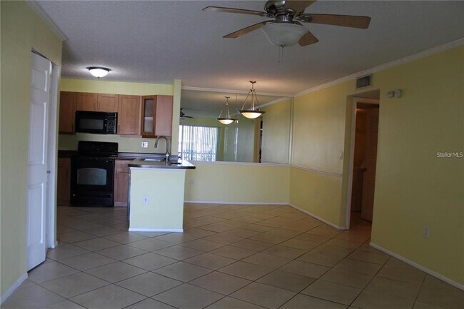 Building Photo - 5696 Baywater Dr
