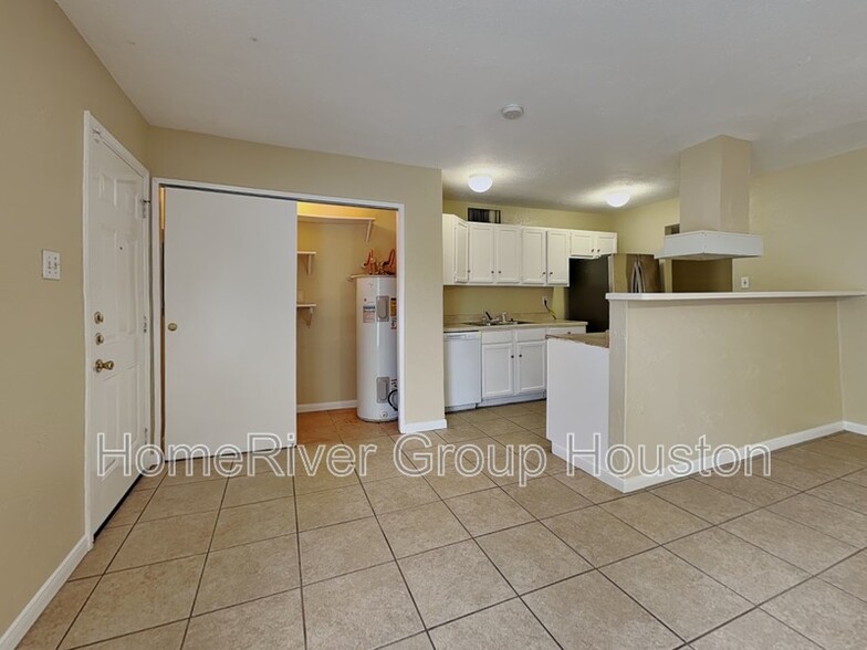 Building Photo - 5114 Shadowridge Dr