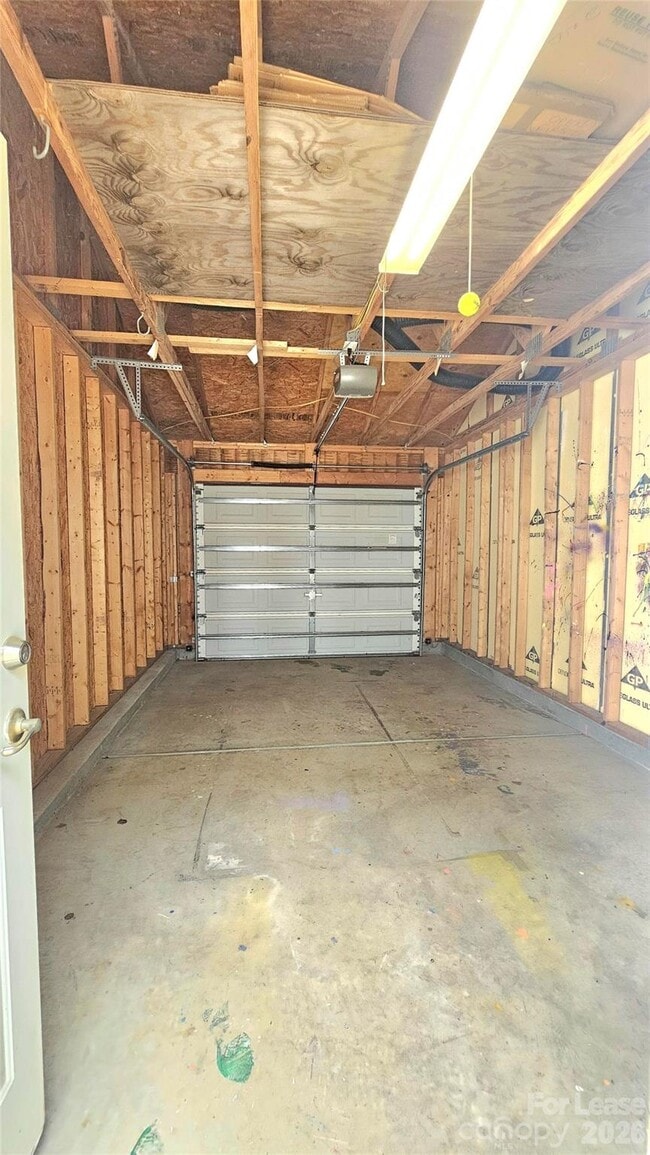 Building Photo - 1067 Writers Way