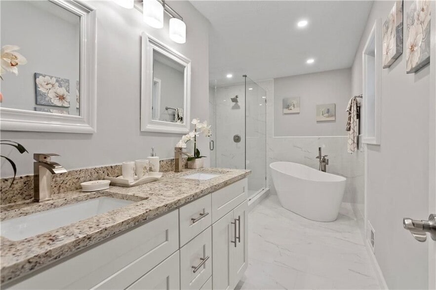 Building Photo - 4186 Nashoba Dr NE