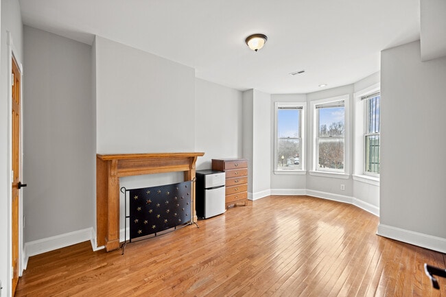 Building Photo - 547 Florida Ave NW