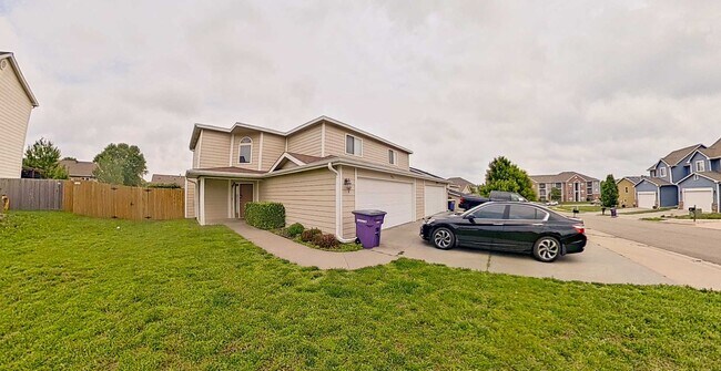 Building Photo - 601 Harland Dr