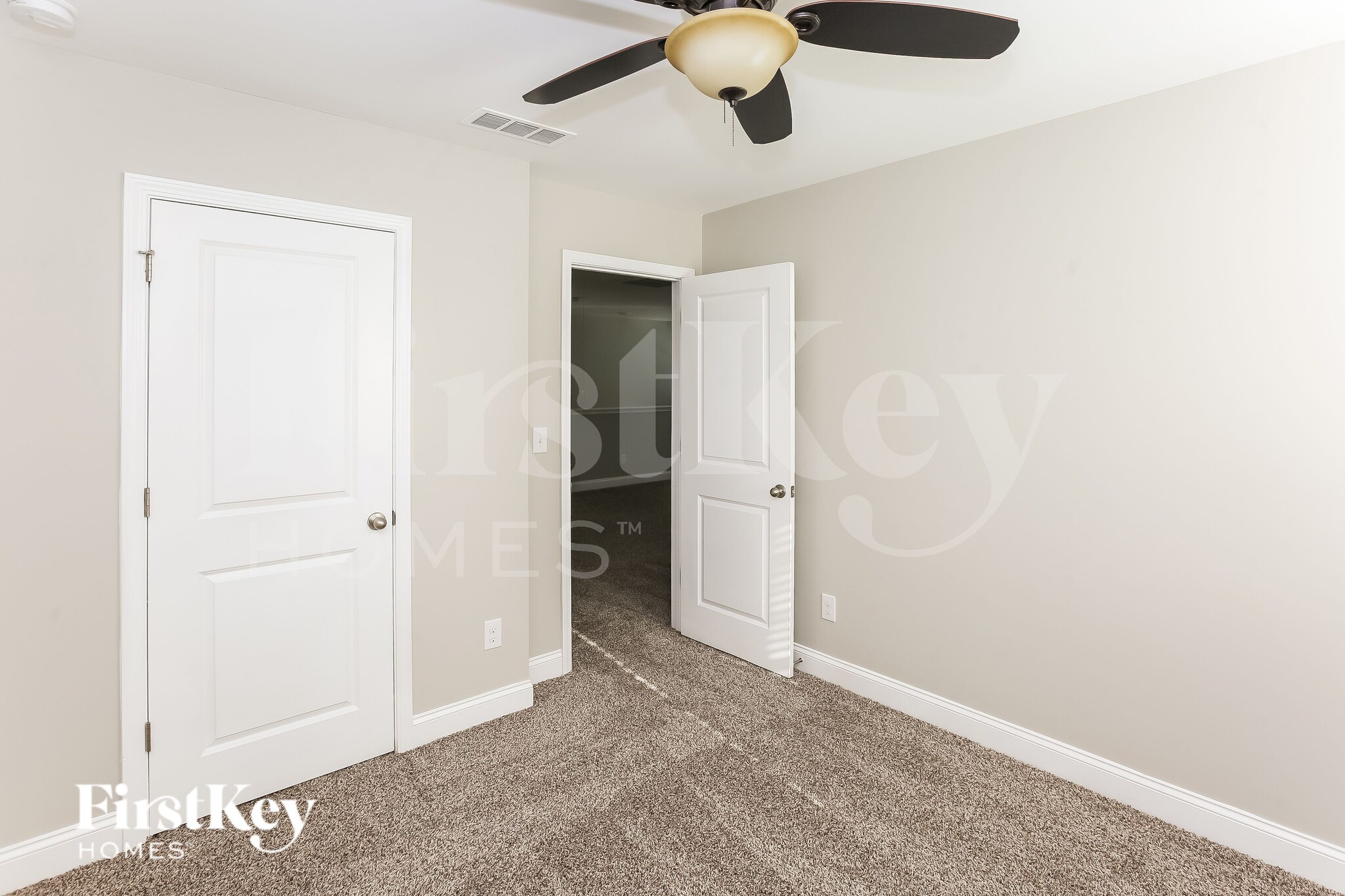Building Photo - 9520 Blue Knoll Ct