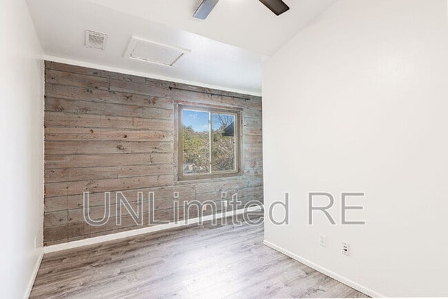 Building Photo - 4555 S Lake Mary Rd