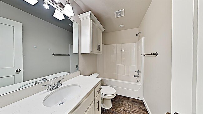 Building Photo - 5012 Avion Ct