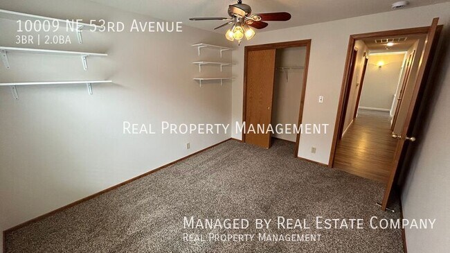 Building Photo - 10009 NE 53rd Ave