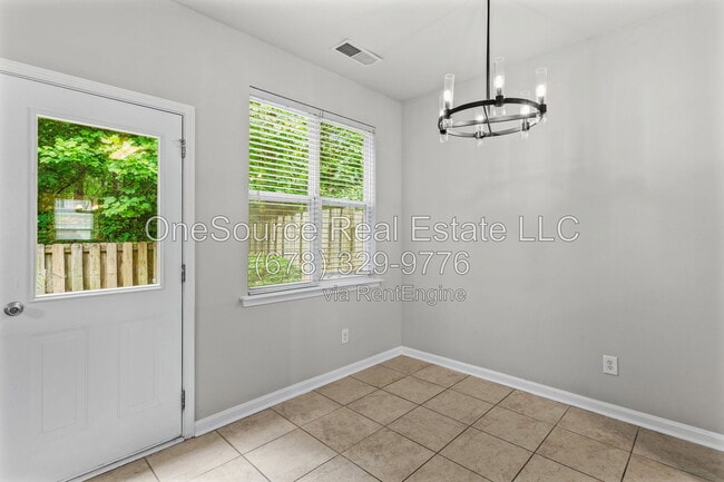 Building Photo - 26 Crescent Woode Way