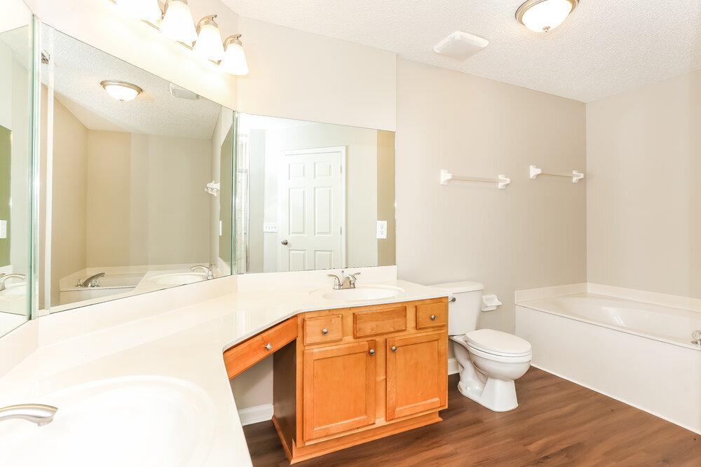 Building Photo - 2626 Springwillow Dr