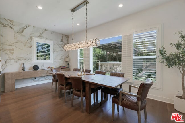 Building Photo - 20559 Wood Rose Ct