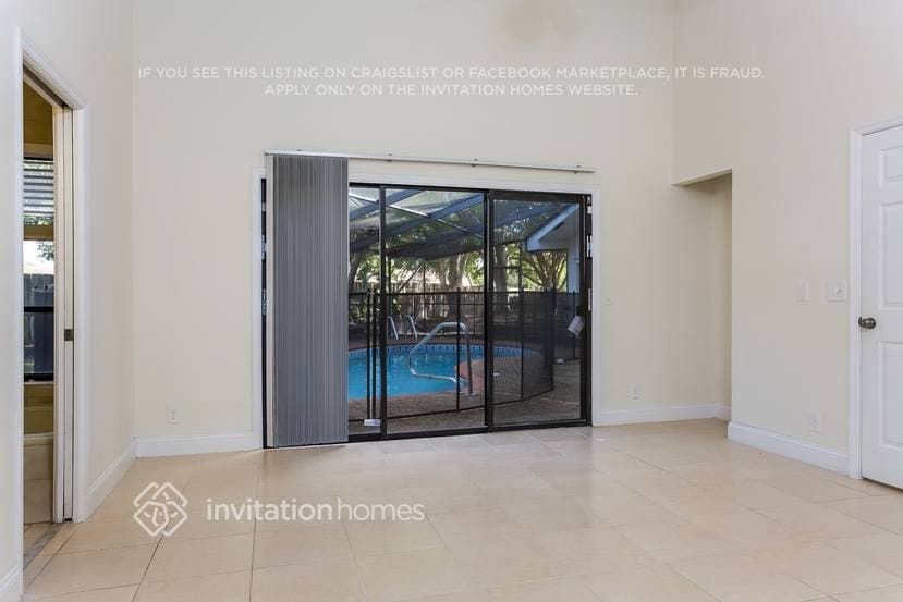 Building Photo - 244 Natchez Ct