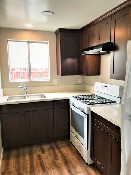 Building Photo - 4389 42nd St