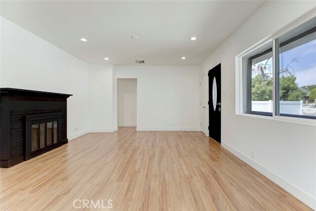 Building Photo - 7737 Case Ave