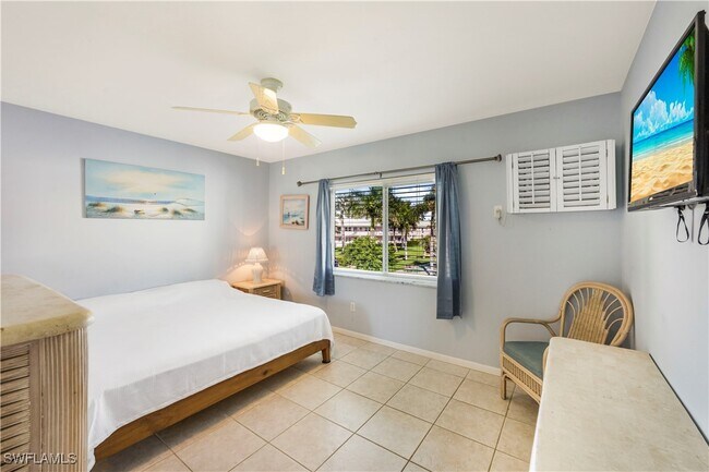 Building Photo - 190 N Collier Blvd