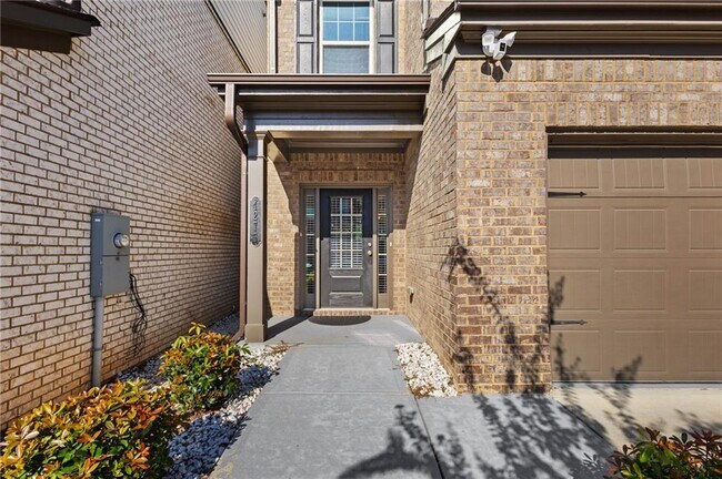 Building Photo - 4275 Almanor Cir