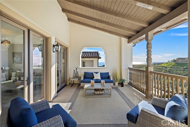 Building Photo - 108 Via Bilbao