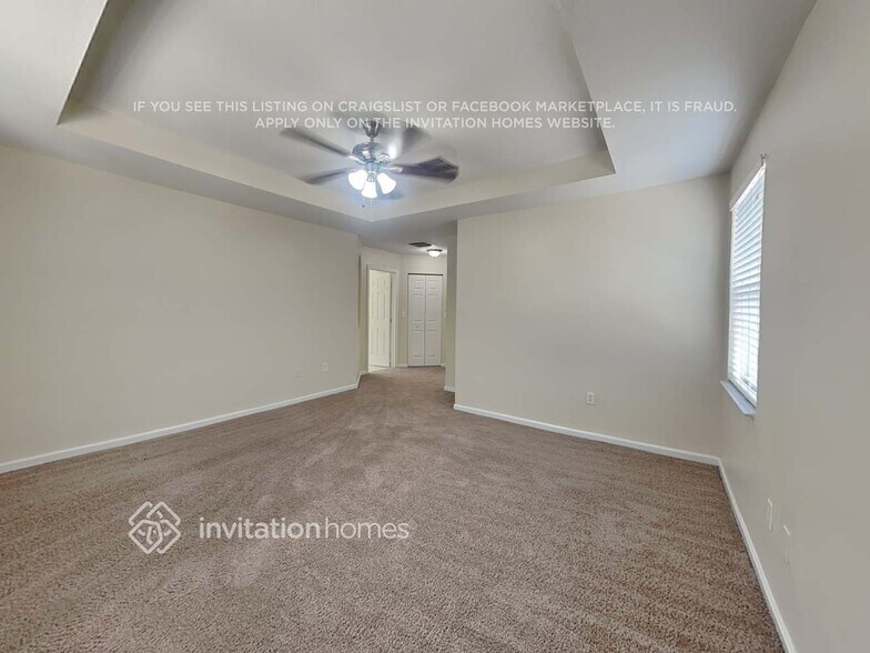 Building Photo - 5352 SW 155th Ave