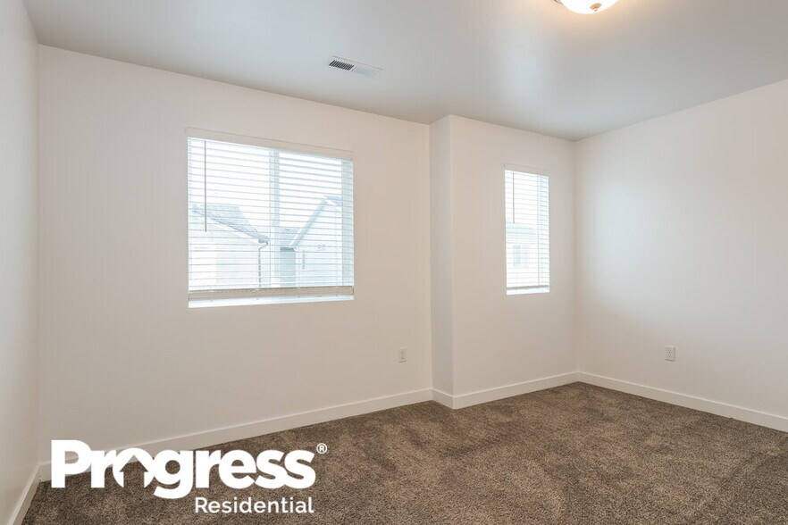 Building Photo - 7907 S Gaea Ct