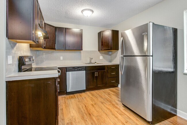 Interior Photo - Linden Terrace