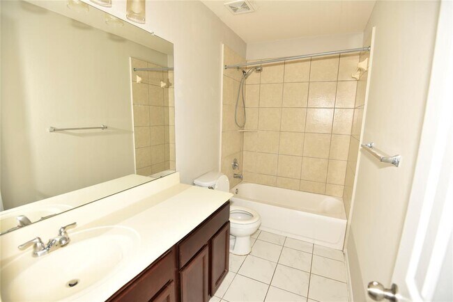 Building Photo - 9944 Western Ridge Way